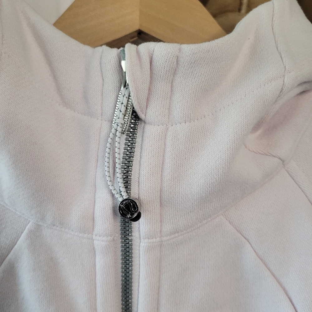 Lululemon Scuba Full-Zip Hoodie Pink - Like New - Size 8 - Flutterby Pink - Picture 9 of 11